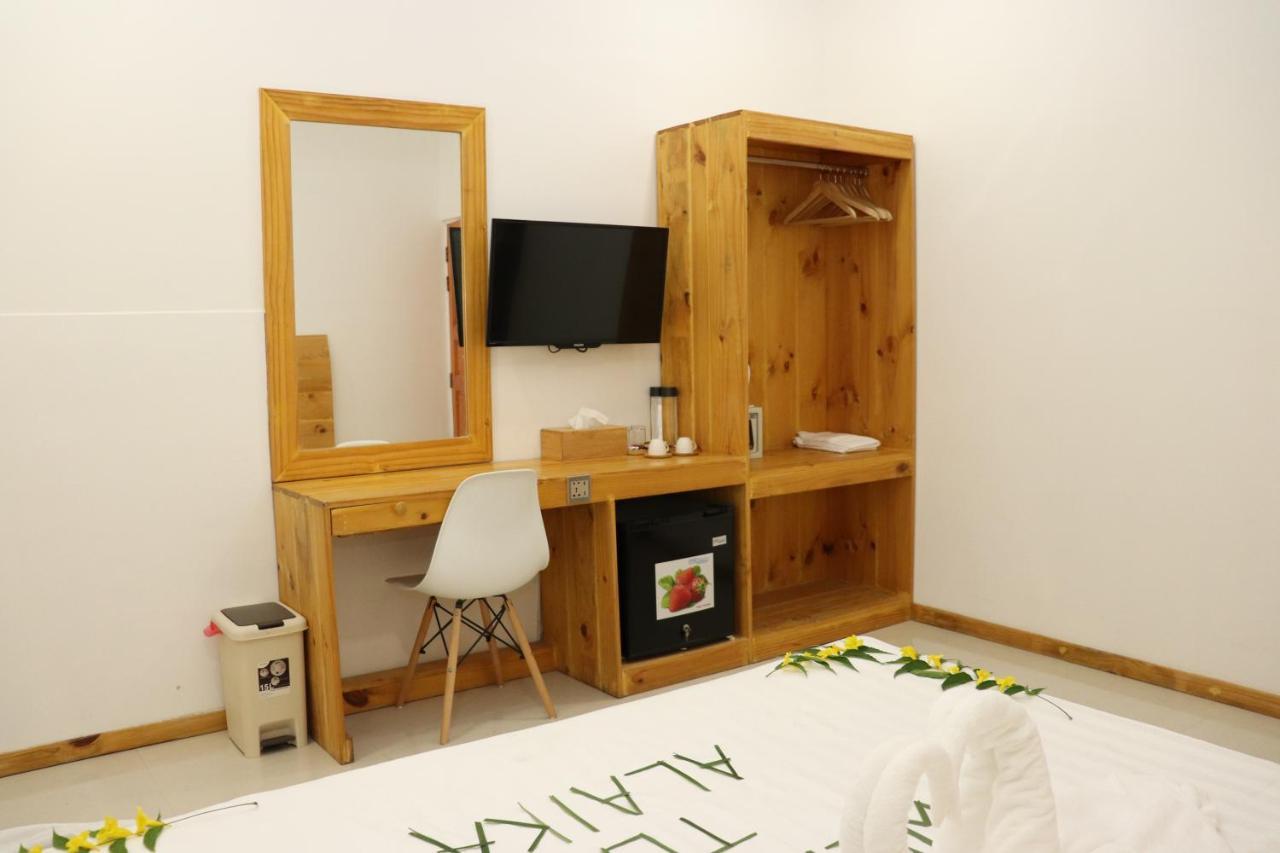 Alaika Maafushi Hotel Ngoại thất bức ảnh