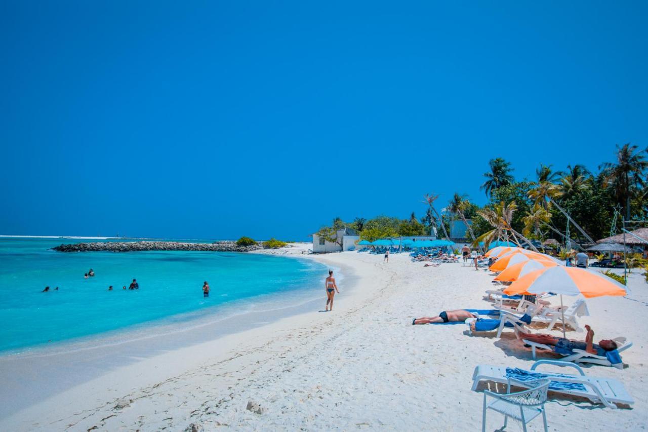 Alaika Maafushi Hotel Ngoại thất bức ảnh