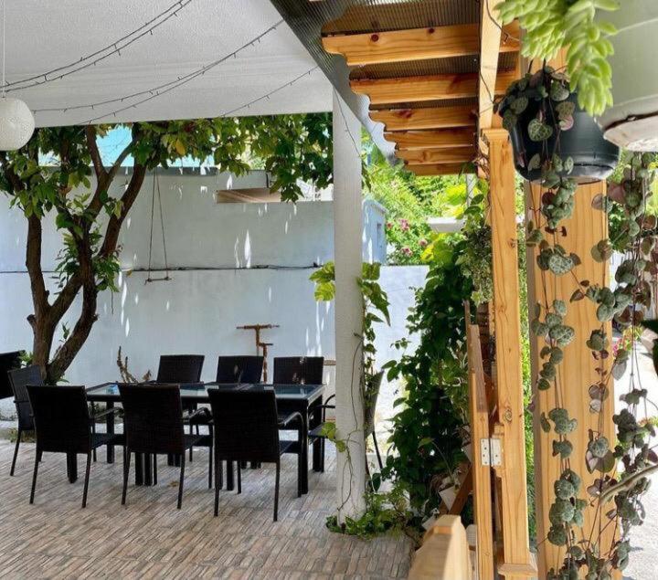 Alaika Maafushi Hotel Ngoại thất bức ảnh